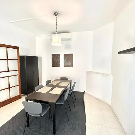 St Julians - Balluta Bay Large 3 Bedroom Sliema