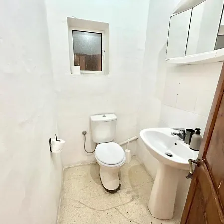 St Julians - Balluta Bay Large 3 Bedroom * Sliema