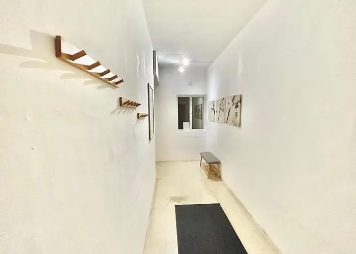 St Julians - Balluta Bay Large 3 Bedroom