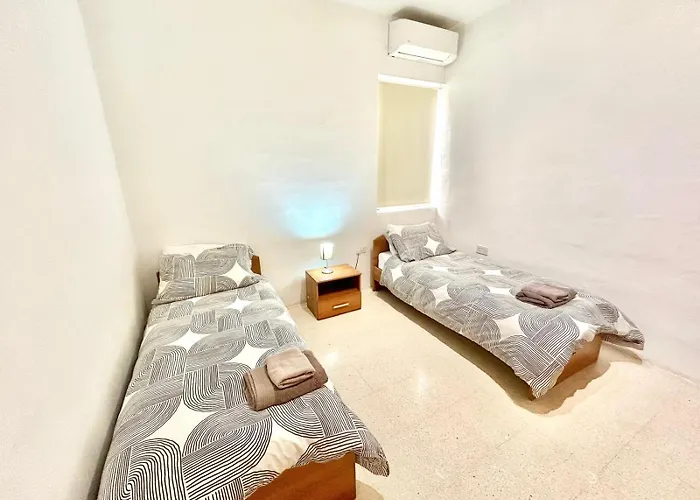 Apartamento St Julians - Balluta Bay Large 3 Bedroom *